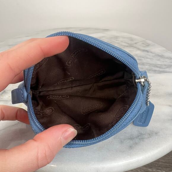 Vintage Coach Blue Soft Leather Cosmetic Case Zip Pouch - Picture 9 of 12